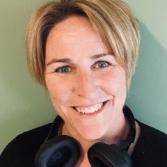 Felicity Weaver