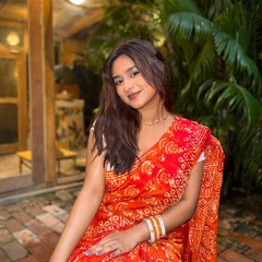 Anika nousin (Mahila)