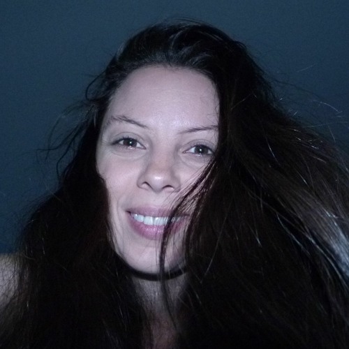 Alessandra Cunha’s avatar