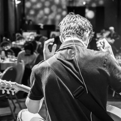 Les Pirates De La Rousse