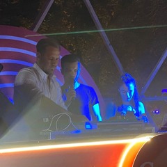 DjKidFlo&Oana Cosmic Moon_ so  far awayv1