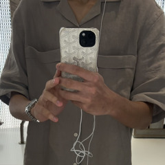 7 M N
