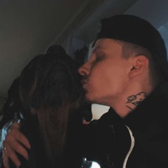 ℋℯ𝒾𝓃𝓃ℴℴℴ😘