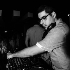 DJ Mauro C