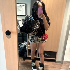 babyKKK (ig @noigscarr)