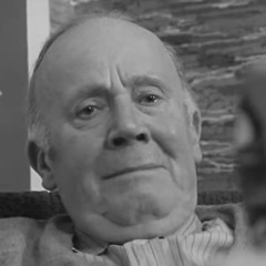 GRENZEN ∕ dot• ∕ Black Chalk