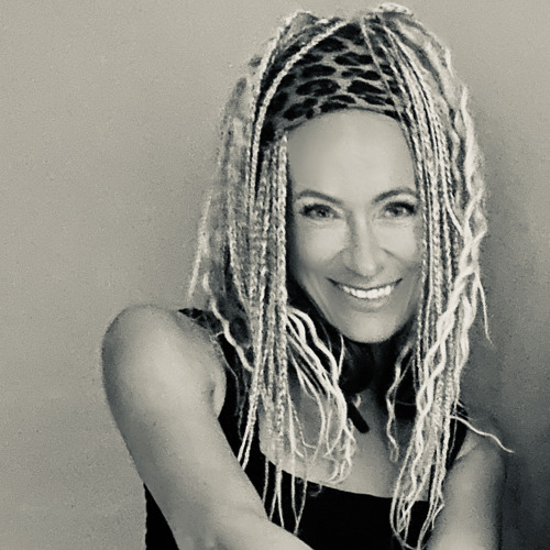 Stream Anouk – foxFM music | Listen to songs, albums, playlists for ...