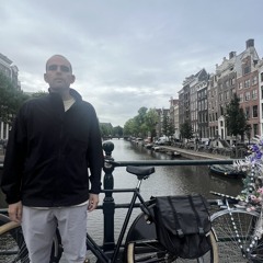 Adrian Manjarrez Flores