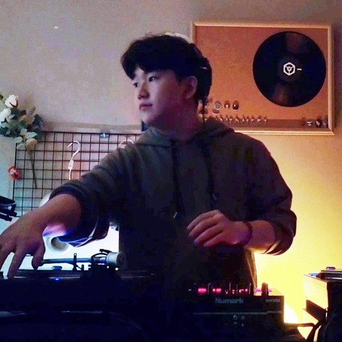 DJ TAEZO’s avatar