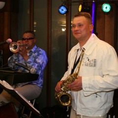 Muzikantai Raimundas ir Virignijus Žiūkai