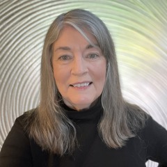 Cloud Dragon : The Joan Sutherland Dharma Works