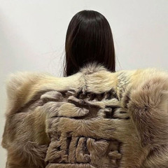 ♱