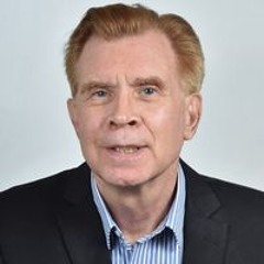 Dennis Broe