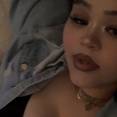 @triniciaxmarie