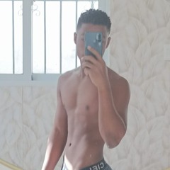 [{       ¥       }]