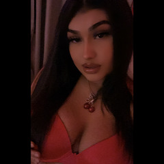 👹