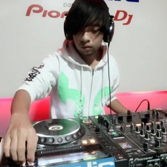 Official MomoNixxRED