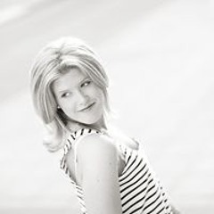 Cynthia J Smith