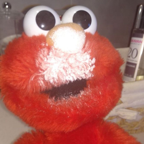 Elmo 🧛🏼’s avatar