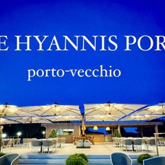LE  HYANNIS  PORT