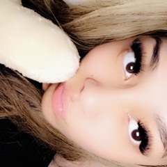 𝓛.