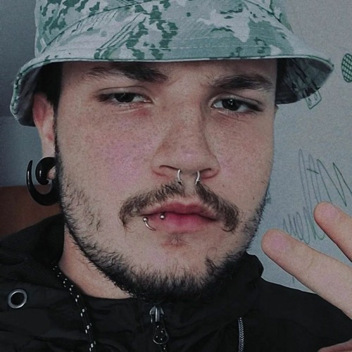 Cxrniani 🇧🇷👽’s avatar