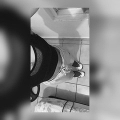 Tauro  14 🖤🙇‍♀️🤕