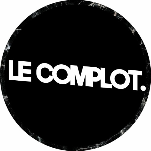 Complot ropa sale