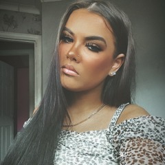 jess bailey🐆💗👸🏼🫧🍒