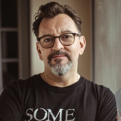 Gustavo Palacios Pilo FICCIÓN