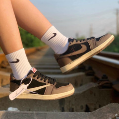 Người Chơi Hệ Gỗ