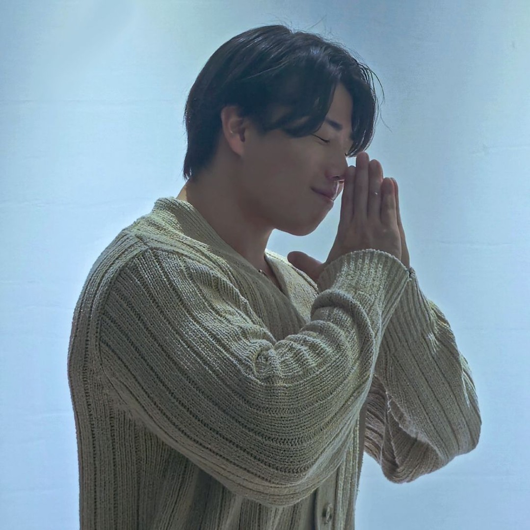 Stream Lilygarden music | Listen to songs, albums, playlists for