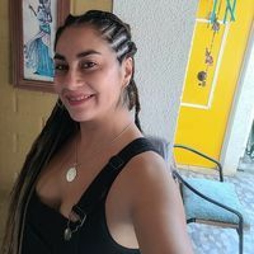 Vanessa Tamara’s avatar