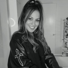 Courtney_Karminah
