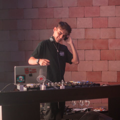 Caio Nicoletti