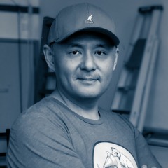 Robert Oleysyck - Voice Over Artist