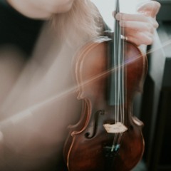 Anna Kuehlein | filmcomposer