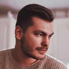 Александр Жирнов