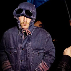 Mr.Bronson