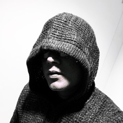 Neiyl Squaretax 1