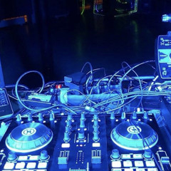 DJ ARMSTRONG