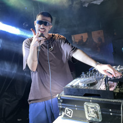 DJ DOUGLAS REIS