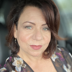 Giselle Lima Saindon