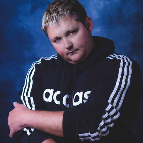 маршмеллоу за диджейским пультом. чекоданов виталий. андрей снежный. морозкин диджей снег. апрес ски на красной поляне.