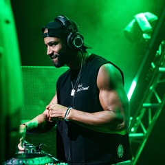 DJ-B