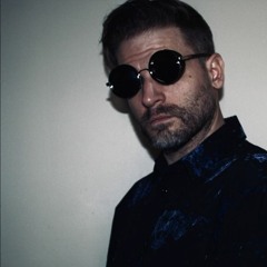 Damien Q