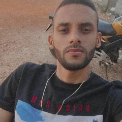 lukas Oliveira