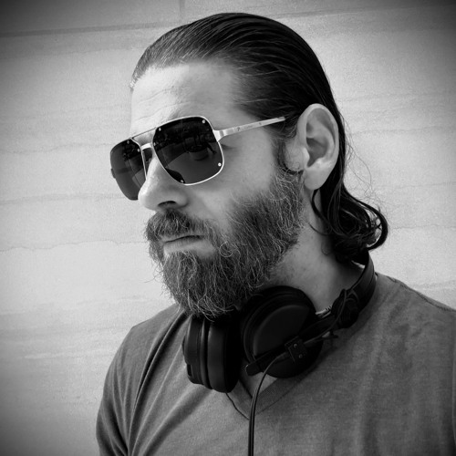 Basilone Miami Tech House Mix - 26 Aug 2025
