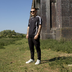 VAULT DNB