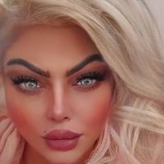 مونيكا مونيكا